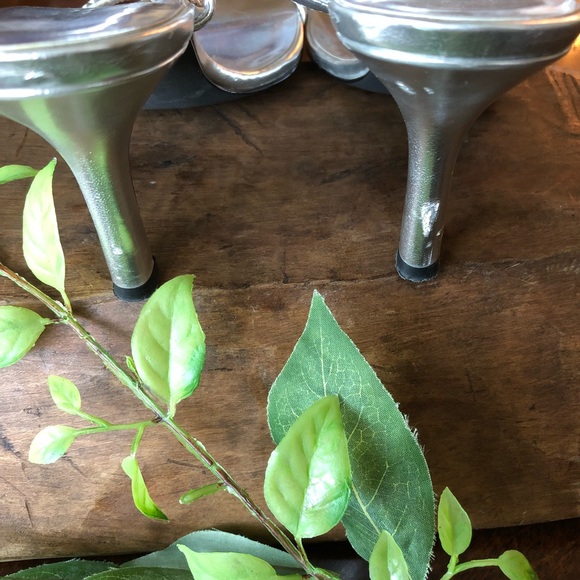 Alisha Hill Shoes in Silver with crystal accents - Picture 5 of 8